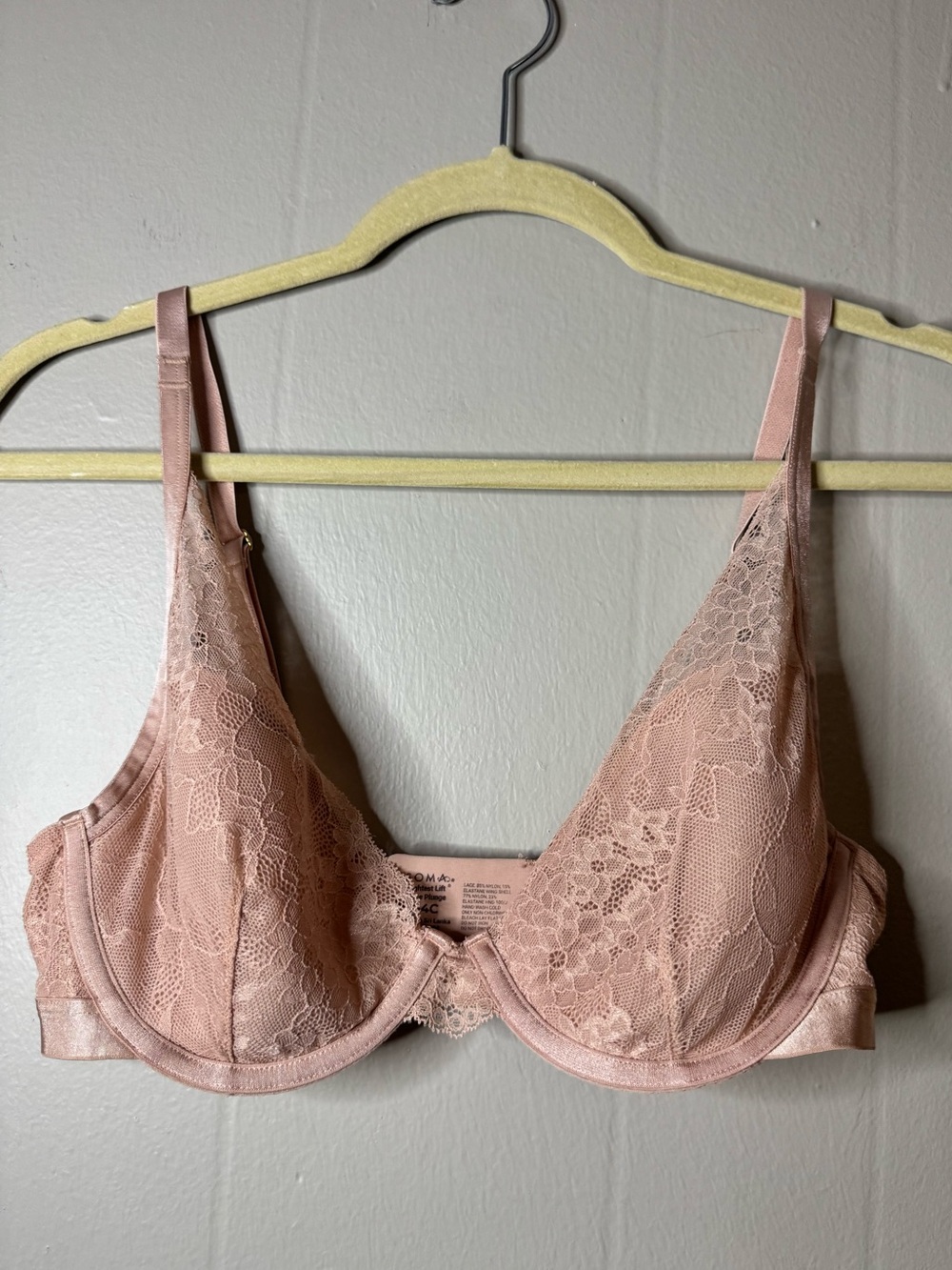 Soma Lightest Lift Lace Plunge Underwire Bra Nude Size 34C
